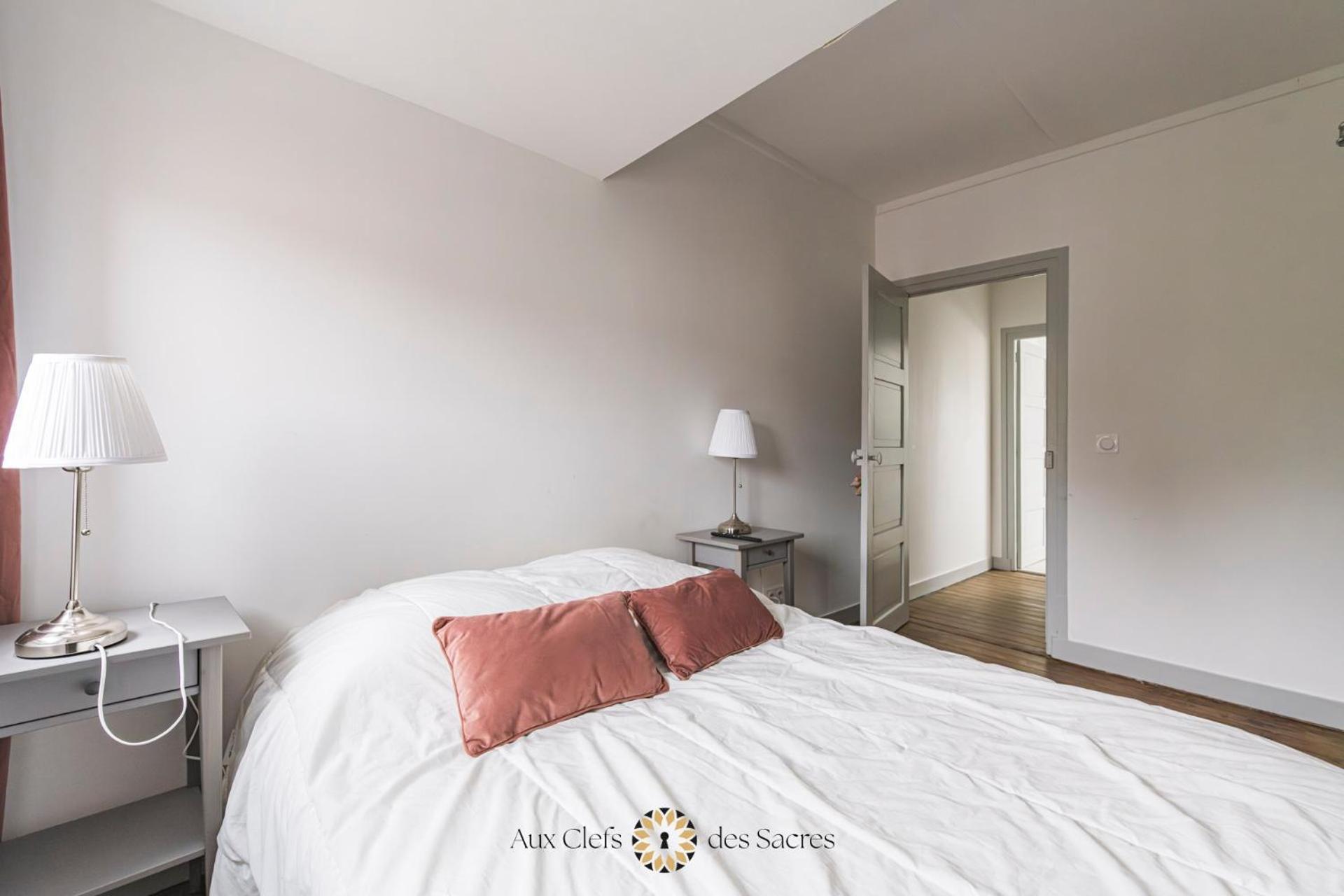 Maison De Ville Avec Cour Place Luton 랭스 외부 사진