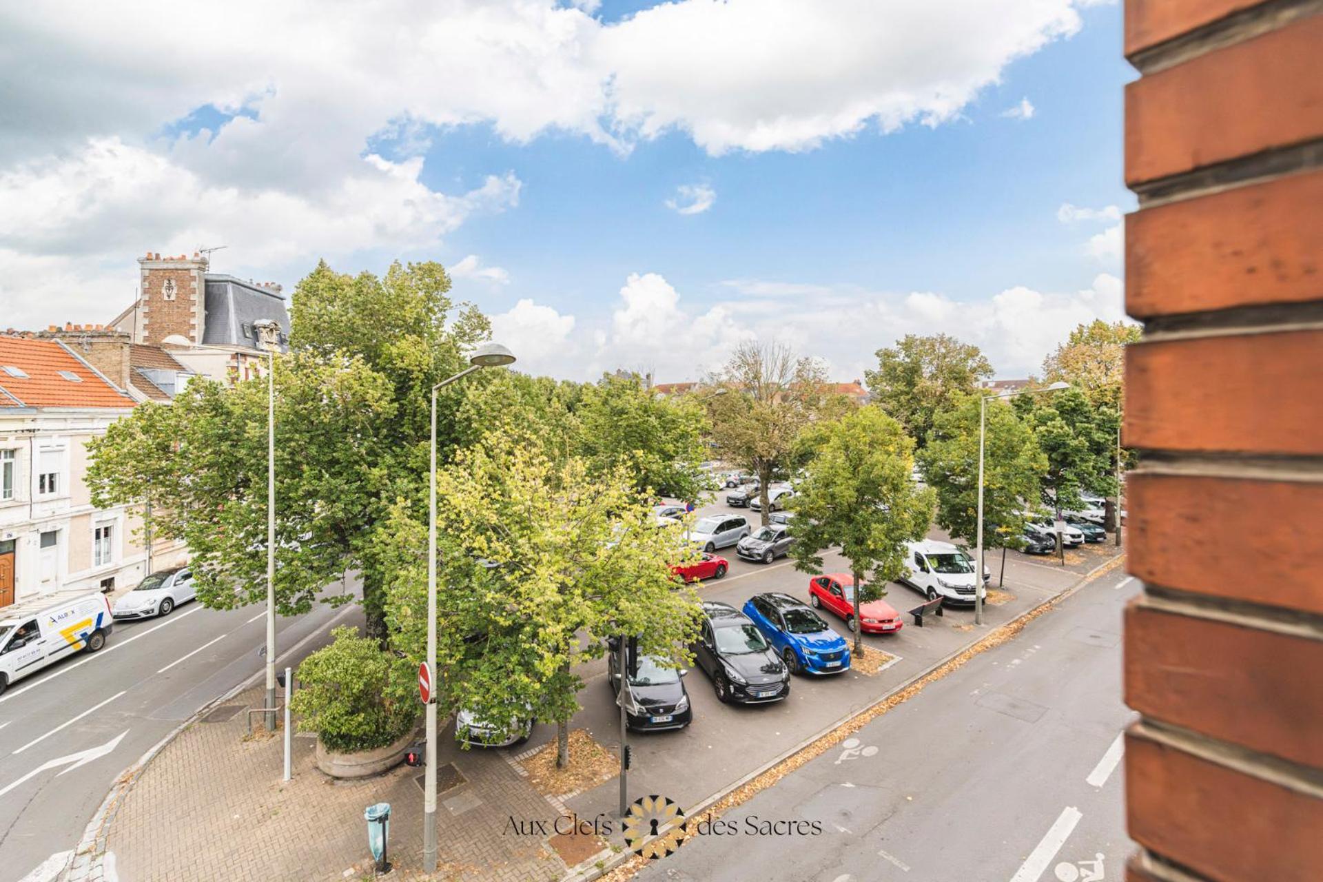 Maison De Ville Avec Cour Place Luton 랭스 외부 사진